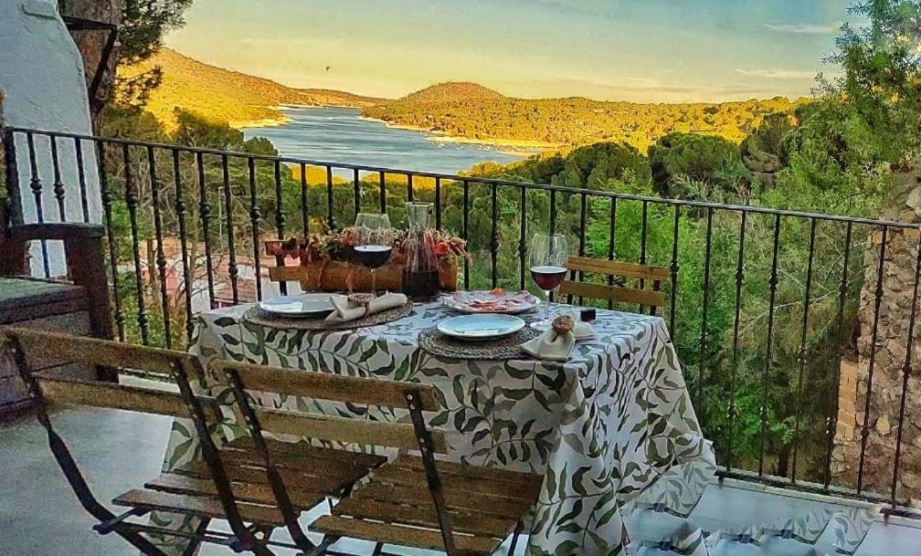 Casa Rural La Goleta II Сан-Мартін-де-Вальдейґлесьяс Екстер'єр фото